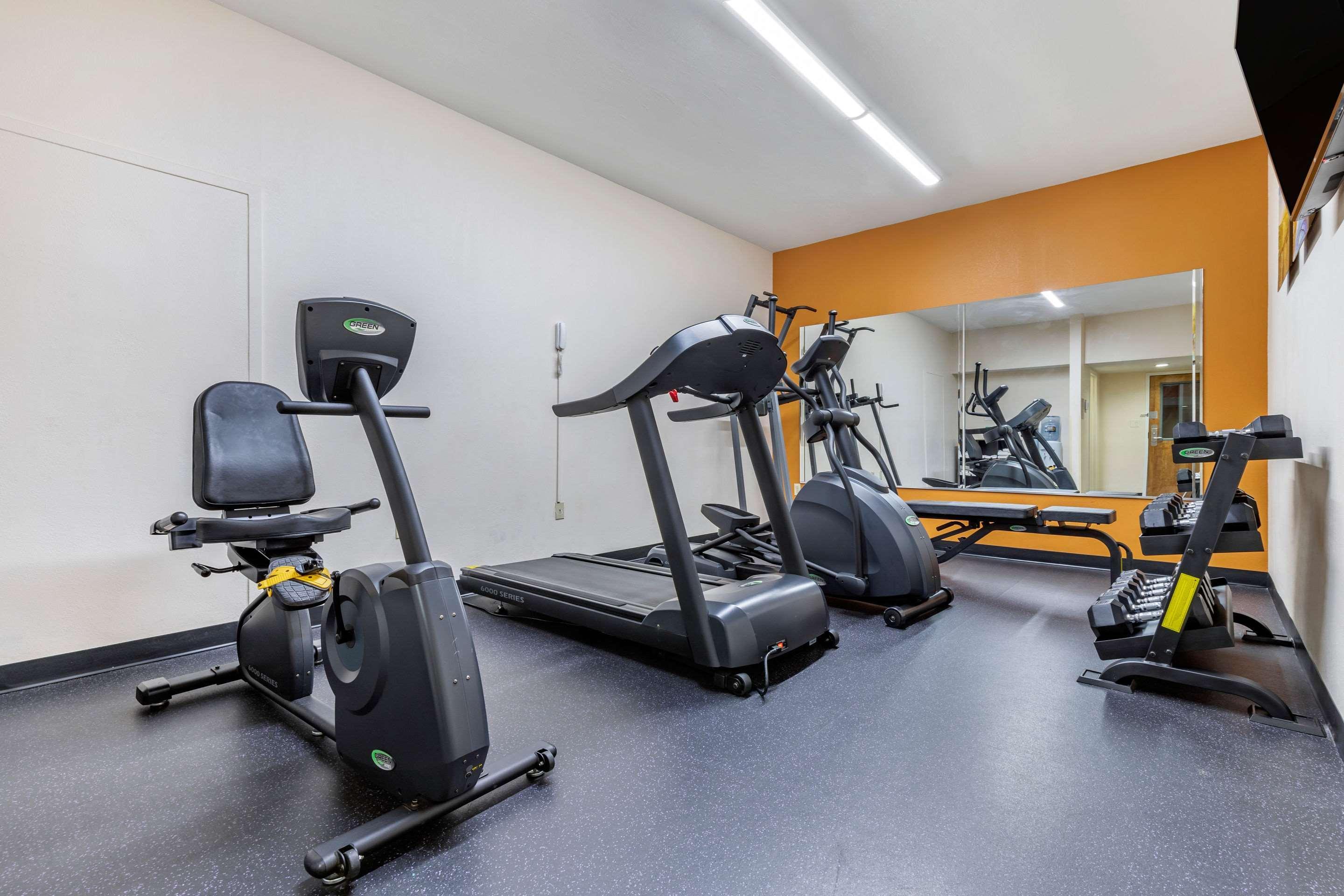 Comfort Inn & Suites Clemson - University Area Extérieur photo