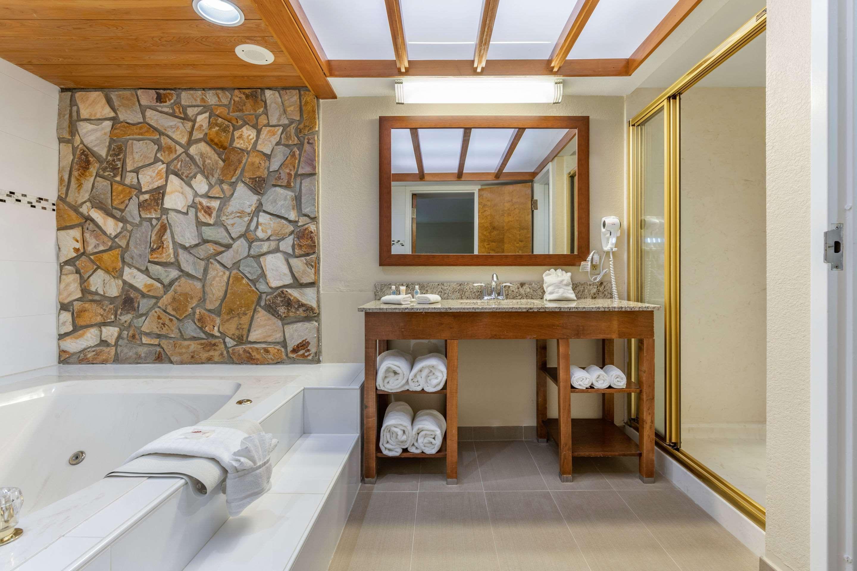Comfort Inn & Suites Clemson - University Area Extérieur photo