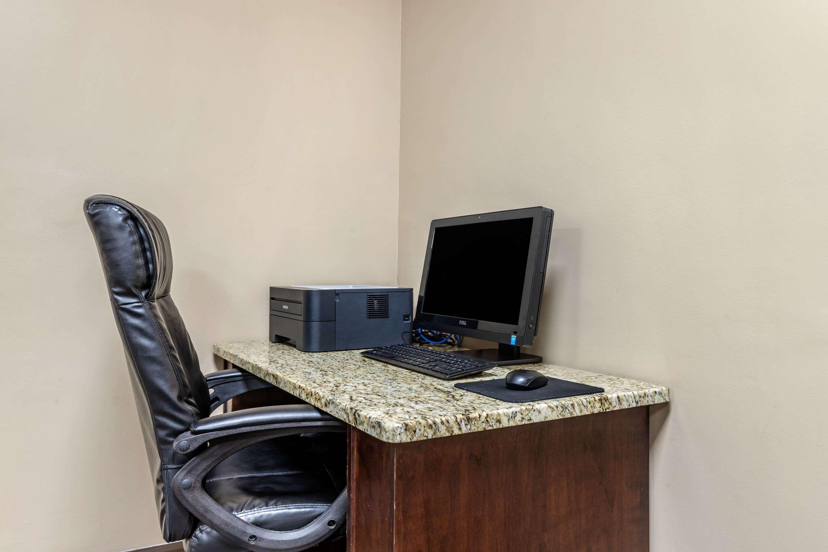 Comfort Inn & Suites Clemson - University Area Extérieur photo